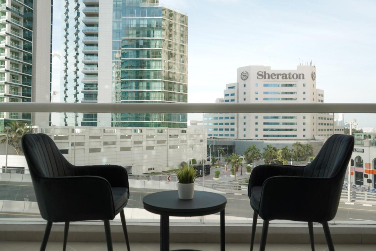 Step Into Serenity - Discover Modern Living In 1Br Apartment With Panoramic Views In Dubai Marina Near Jbr Walk, Beach And Bla Bla Club Exteriör bild